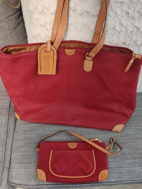 Vintage Bric's Red Faux Leather Tote with Tan Trim and Matching Wristlet